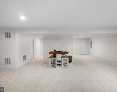 6640 Timber Ridge Lane - Photo Thumbnail 55