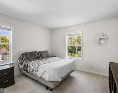 6640 Timber Ridge Lane - Photo Thumbnail 44
