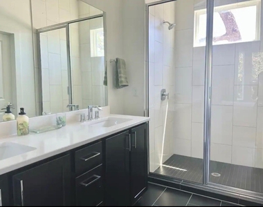 2604-2 Wheless Ln - Photo Thumbnail 11
