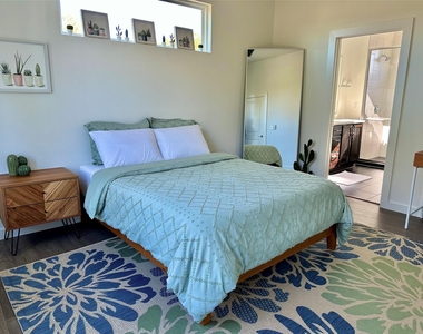 2604-2 Wheless Ln - Photo Thumbnail 5