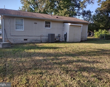 5090 Marbury Run Road - Photo Thumbnail 3