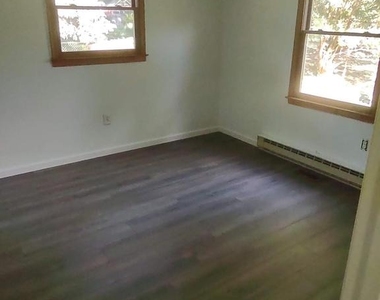 5090 Marbury Run Road - Photo Thumbnail 15
