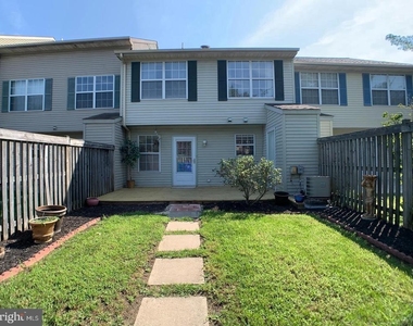 6101 Red Squirrel Place - Photo Thumbnail 1