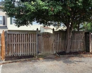 6101 Red Squirrel Place - Photo Thumbnail 20