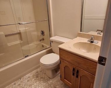 7108 Glen Albin Road - Photo Thumbnail 6