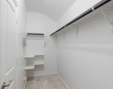 4017 Darryl St - Photo Thumbnail 15