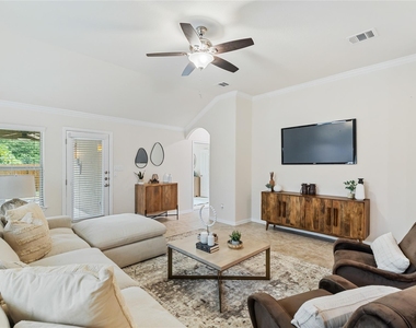 4017 Darryl St - Photo Thumbnail 11
