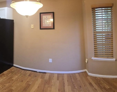 10544 Catalina Place - Photo Thumbnail 8