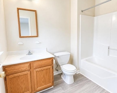 3633 Harbor Road - Photo Thumbnail 8