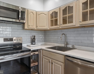 1626 Bayberry Road - Photo Thumbnail 10