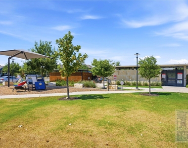 5916 Corrine Ln - Photo Thumbnail 33