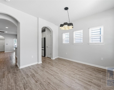 5916 Corrine Ln - Photo Thumbnail 3