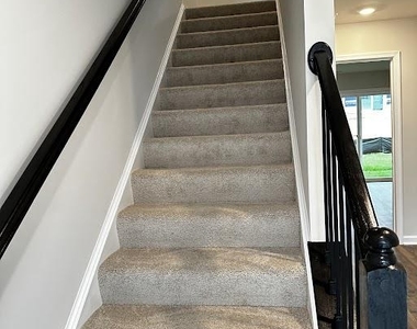 10 Merion Avenue - Photo Thumbnail 12