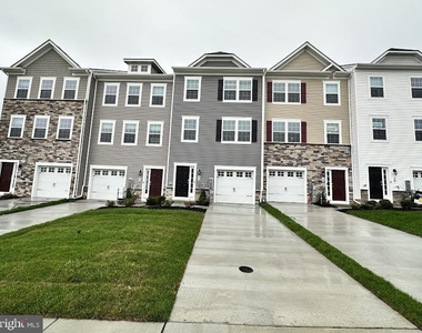 10 Merion Avenue - Photo Thumbnail 2