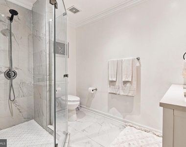25 Highfield Court - Photo Thumbnail 10