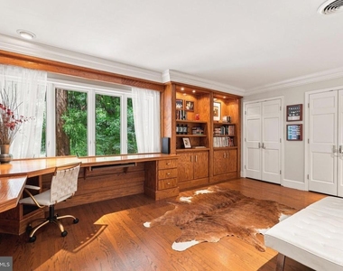 25 Highfield Court - Photo Thumbnail 13