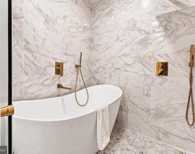 25 Highfield Court - Photo Thumbnail 16