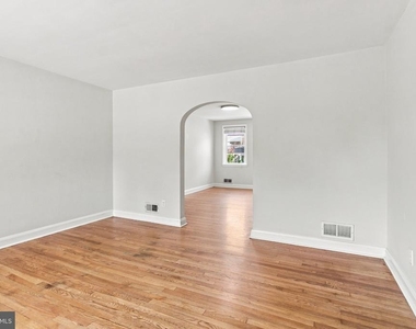 8450 Loch Raven Boulevard - Photo Thumbnail 3