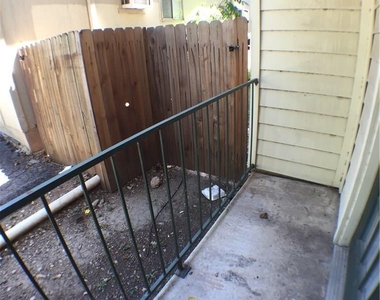 2100 San Gabriel St St - Photo Thumbnail 11
