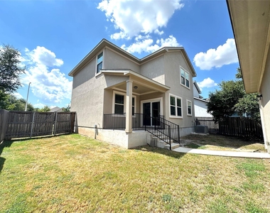 2724 Stone Branch Dr - Photo Thumbnail 18