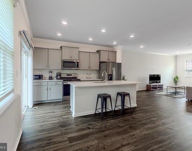 8372 Dieter Drive - Photo Thumbnail 20