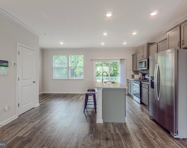 8372 Dieter Drive - Photo Thumbnail 21