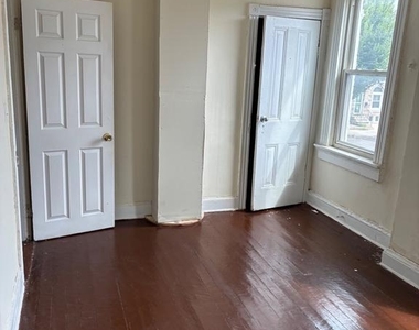 1815 Clifton Avenue - Photo Thumbnail 2