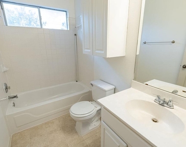 13505 Dulles Ave - Photo Thumbnail 15