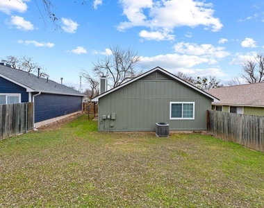1809 Golden Pheasant Dr - Photo Thumbnail 17