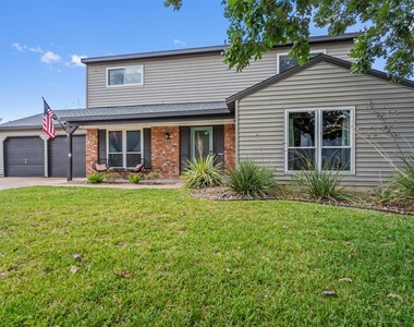 1602 Rock Creek Dr - Photo Thumbnail 1