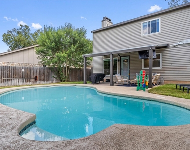 1602 Rock Creek Dr - Photo Thumbnail 34