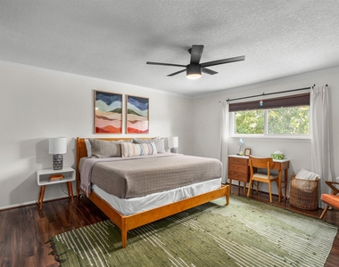 1602 Rock Creek Dr - Photo Thumbnail 19