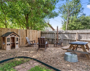 1602 Rock Creek Dr - Photo Thumbnail 38
