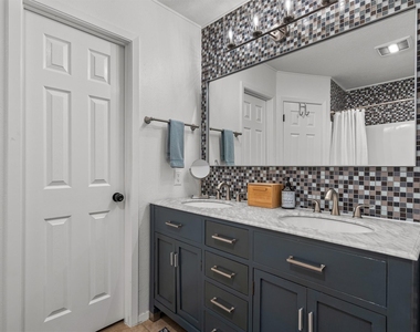 1602 Rock Creek Dr - Photo Thumbnail 22
