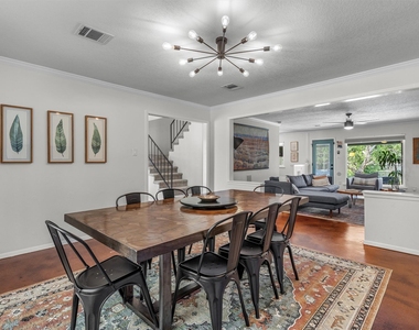 1602 Rock Creek Dr - Photo Thumbnail 4