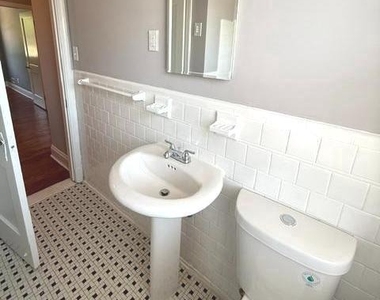 3158 Woodring Avenue - Photo Thumbnail 20