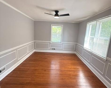 3158 Woodring Avenue - Photo Thumbnail 12