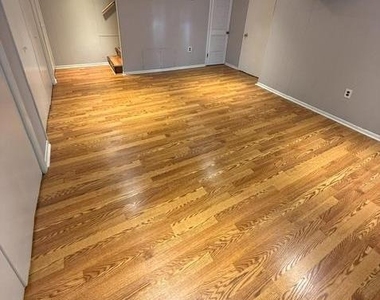 3158 Woodring Avenue - Photo Thumbnail 25
