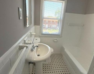 3158 Woodring Avenue - Photo Thumbnail 21