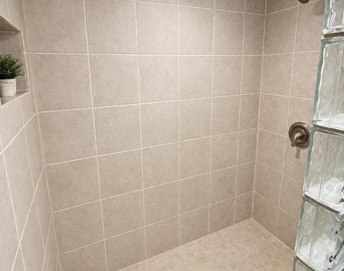 1832 Light Street - Photo Thumbnail 12