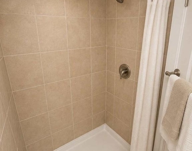 1832 Light Street - Photo Thumbnail 18