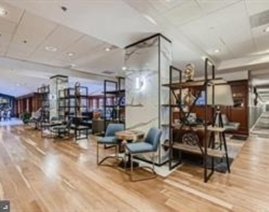 1000 Fell Street - Photo Thumbnail 2