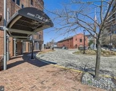 1000 Fell Street - Photo Thumbnail 1