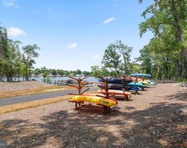 614 Chalcedony Lane - Photo Thumbnail 25