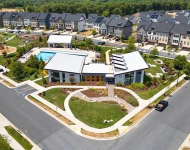 614 Chalcedony Lane - Photo Thumbnail 18
