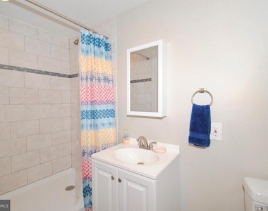 637 Whittier Parkway - Photo Thumbnail 15