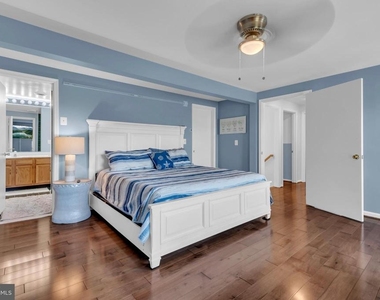376 Alameda Parkway - Photo Thumbnail 19