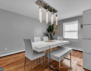 376 Alameda Parkway - Photo Thumbnail 11