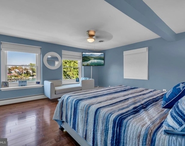 376 Alameda Parkway - Photo Thumbnail 17