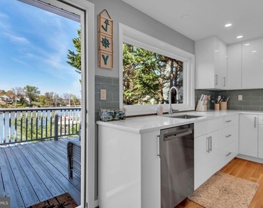 376 Alameda Parkway - Photo Thumbnail 6